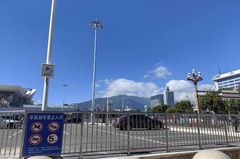 山东重工亮相林芝工程建设博览会 硬核装备助力高原超级工程